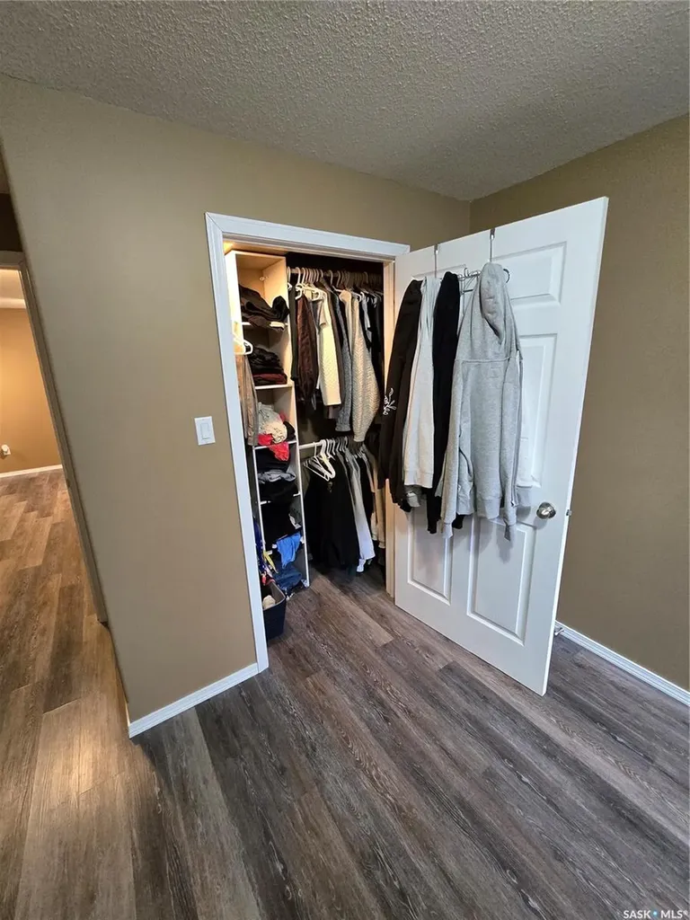 815 5th Street NE Weyburn SK S4H 2K9