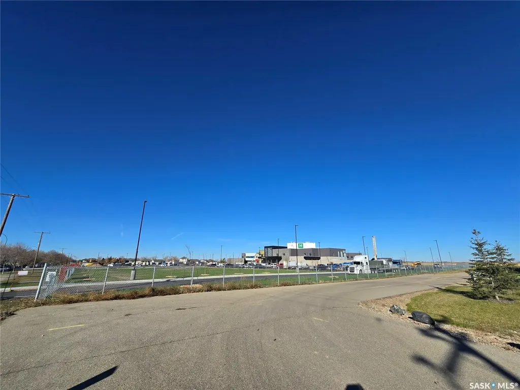815 5th Street NE Weyburn SK S4H 2K9