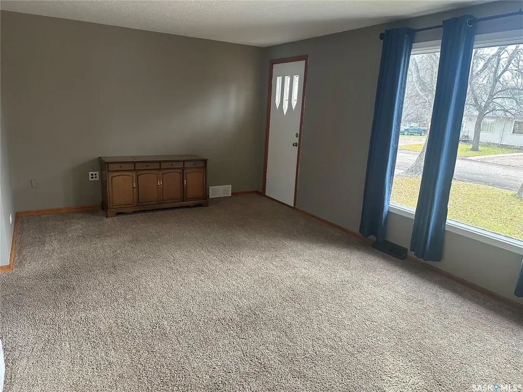 220 Avenue Road Kamsack SK S0A 1S0