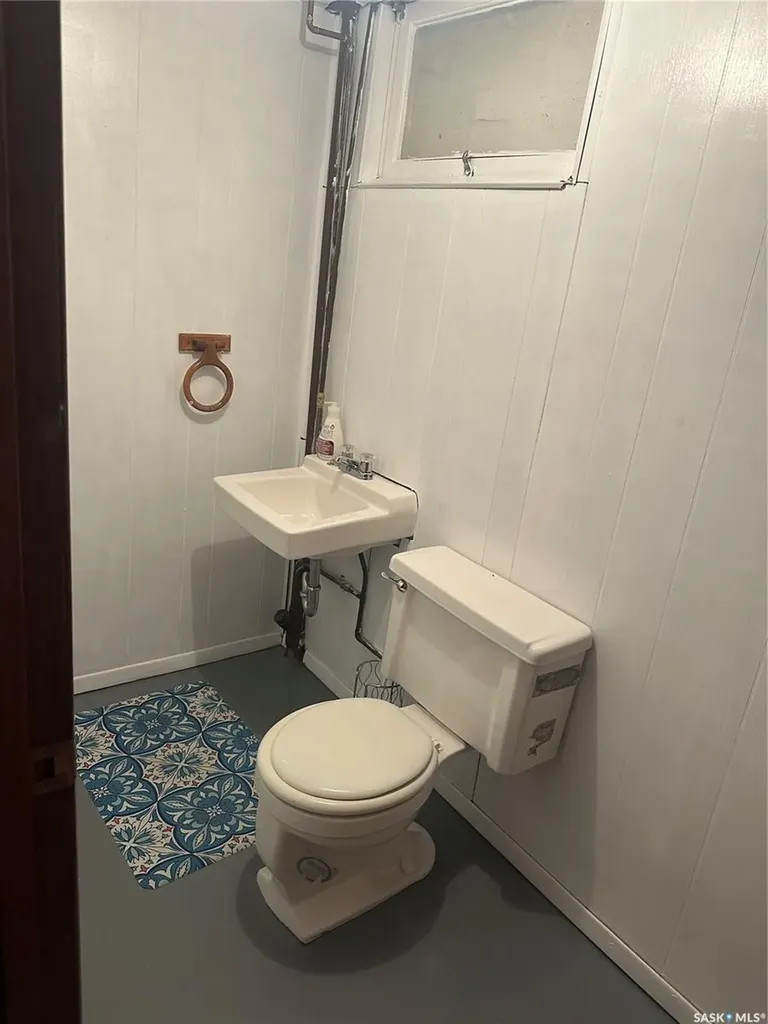 220 Avenue Road Kamsack SK S0A 1S0