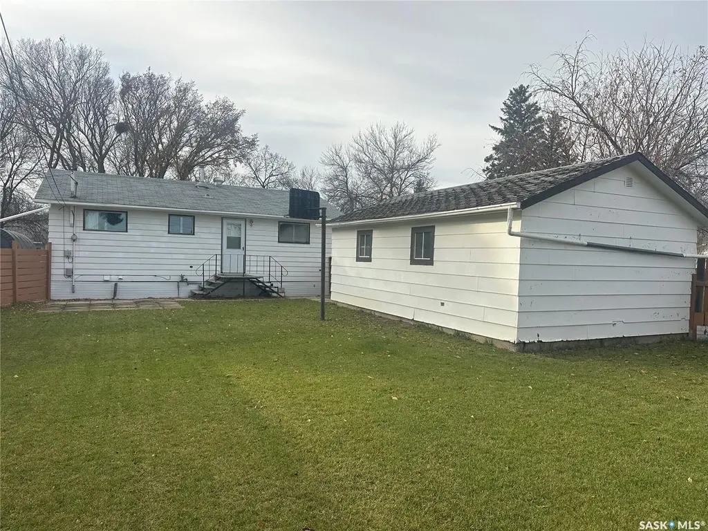220 Avenue Road Kamsack SK S0A 1S0