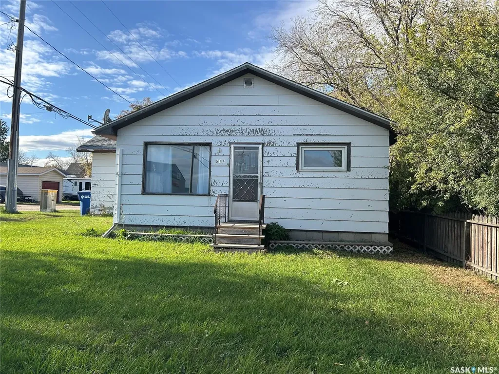 514 Main Street Moosomin SK S0G 3N0