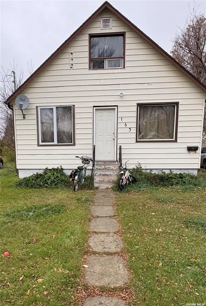 163 Duncan Street W Yorkton SK S3N 0G7