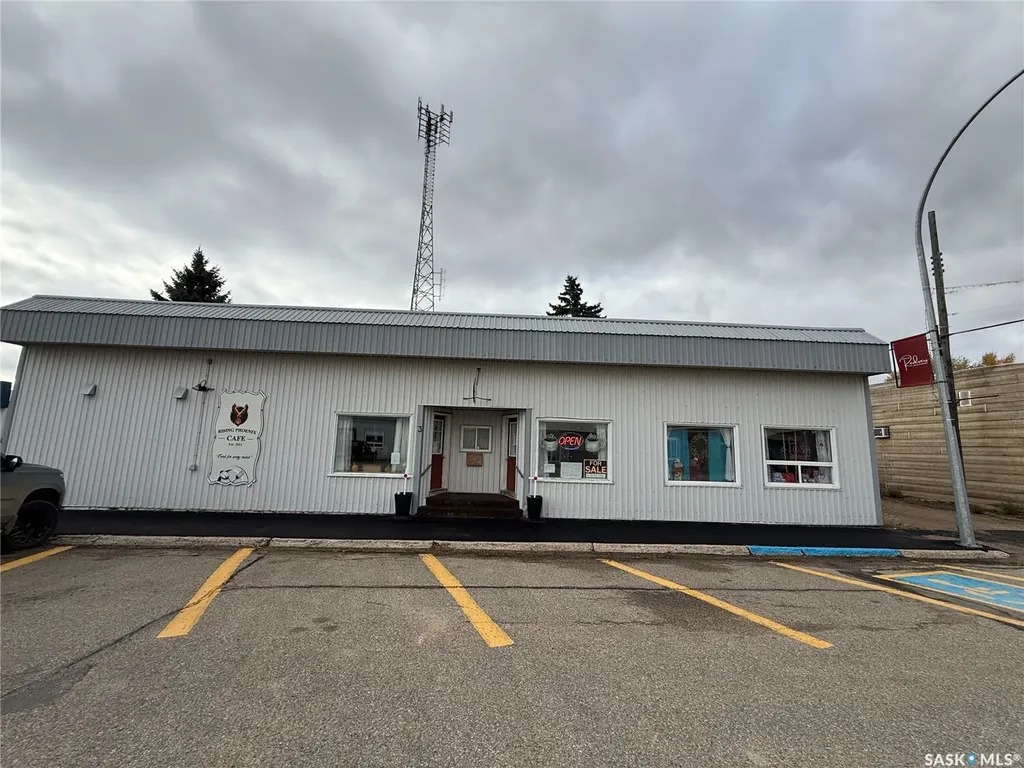 3 Broadway Street Redvers SK S0C 2H0