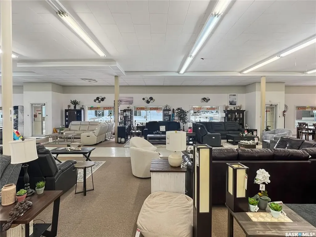 640 Main Street Humboldt SK S0K 2A0