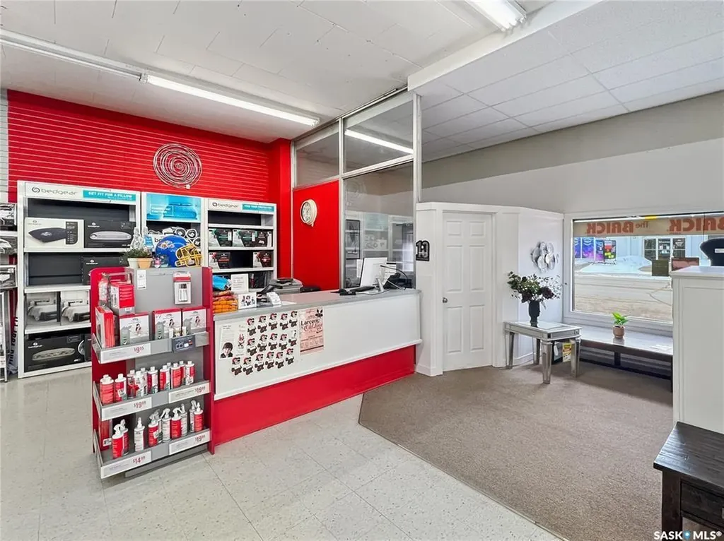 640 Main Street Humboldt SK S0K 2A0