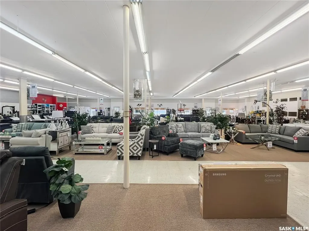 640 Main Street Humboldt SK S0K 2A0