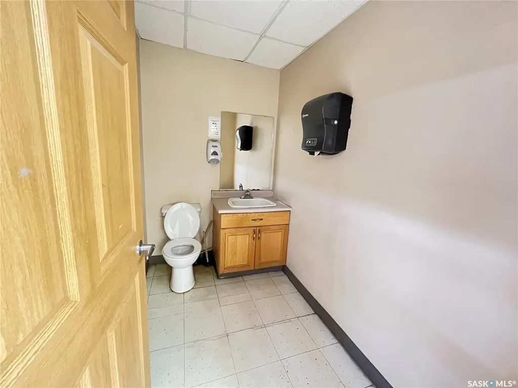 101 Sidney Street Maple Creek SK S0N 1N0
