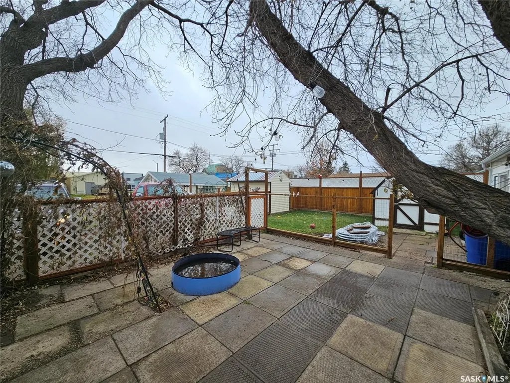 107 Carlyle Street Arcola SK S0C 0G0