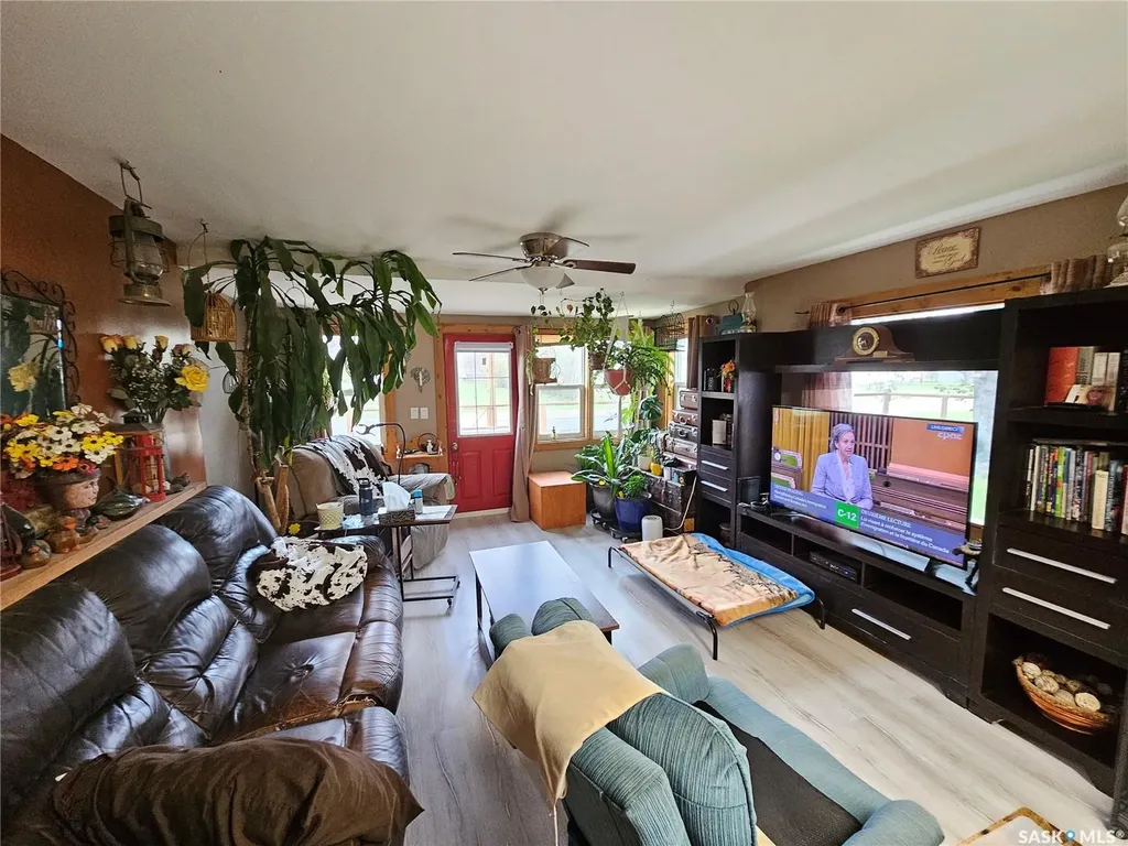 107 Carlyle Street Arcola SK S0C 0G0