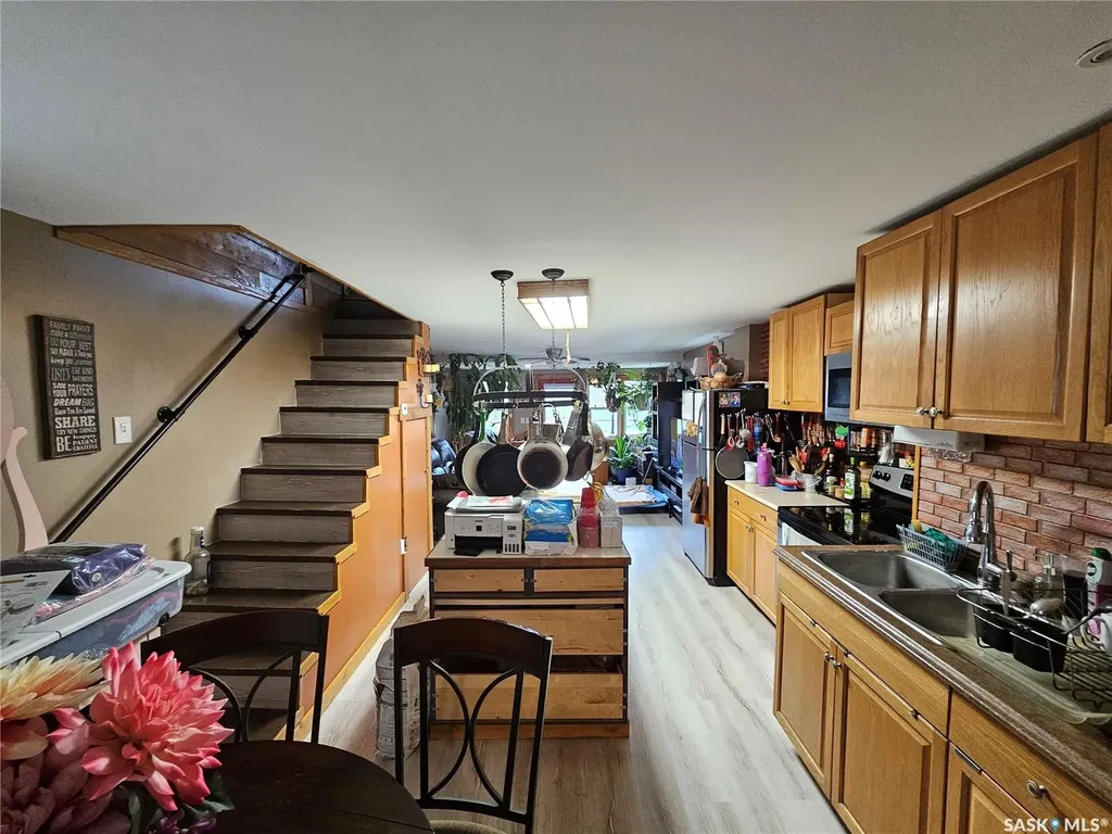 107 Carlyle Street Arcola SK S0C 0G0