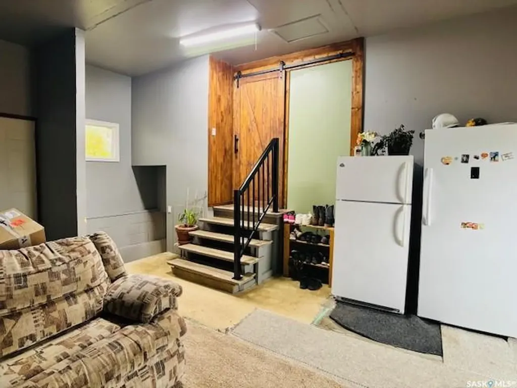 112 Fraser Avenue Oxbow SK S0C 2B0