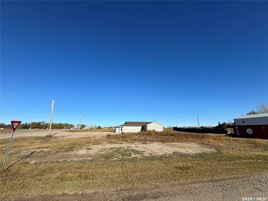 7 Main Street Clavet SK S0K 0Y0
