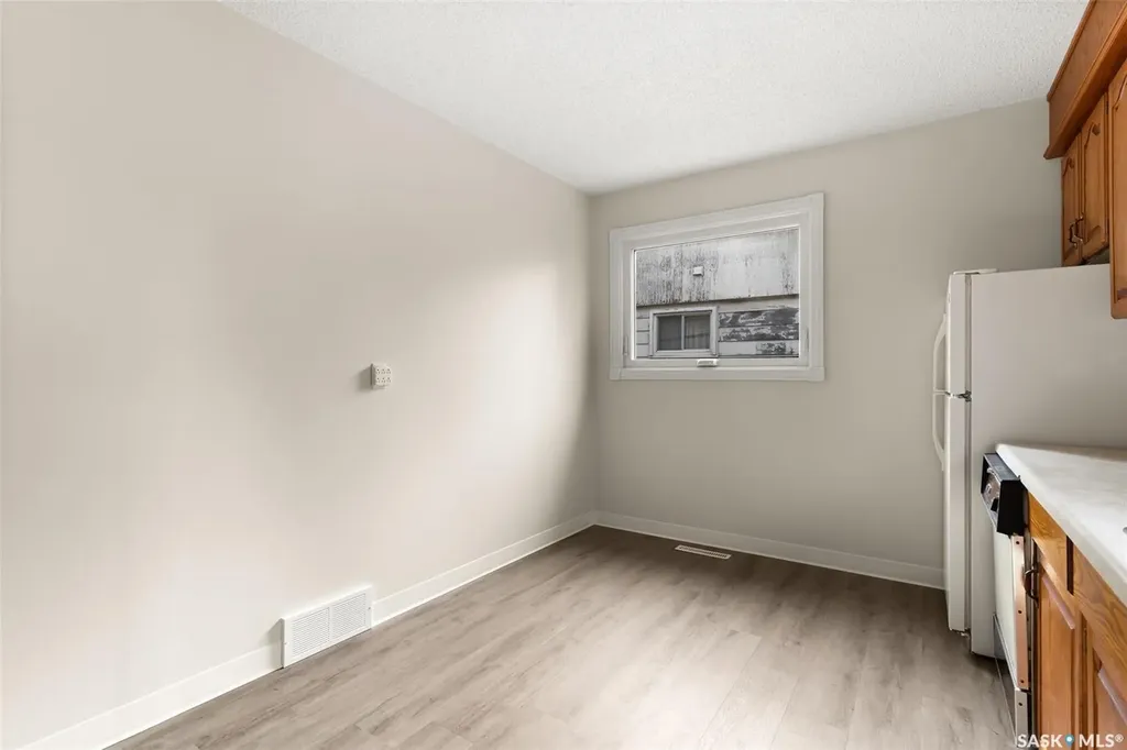 539 3rd Street NE Ituna SK S0A 1N0