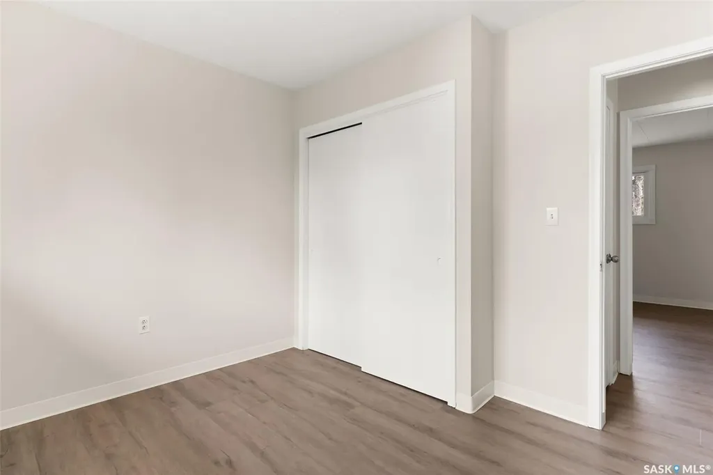 539 3rd Street NE Ituna SK S0A 1N0