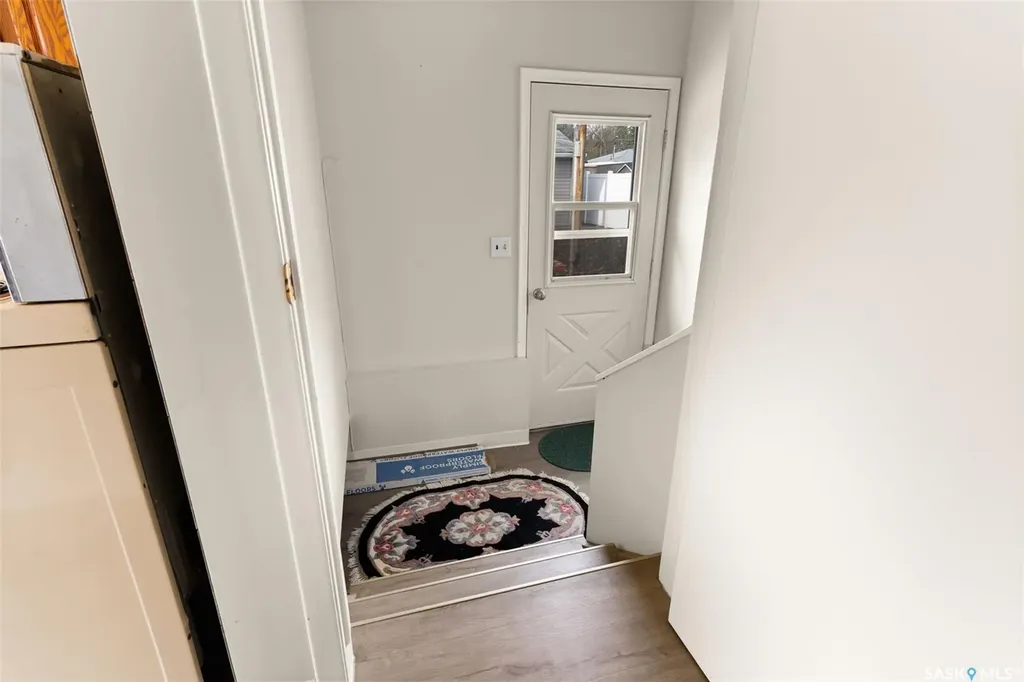 539 3rd Street NE Ituna SK S0A 1N0