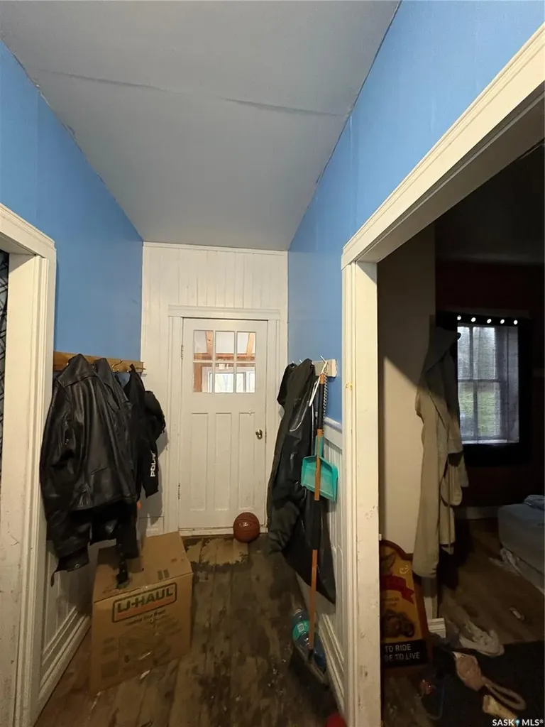 107 Main Street Hyas SK S0A 1K0