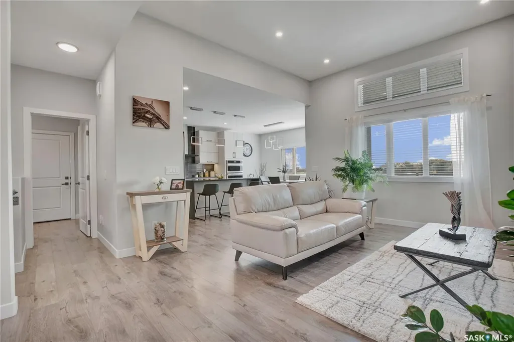 76 Grandview Trail Corman Park Rm No. 344 SK S7T 0W5