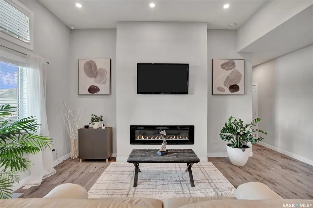 76 Grandview Trail Corman Park Rm No. 344 SK S7T 0W5