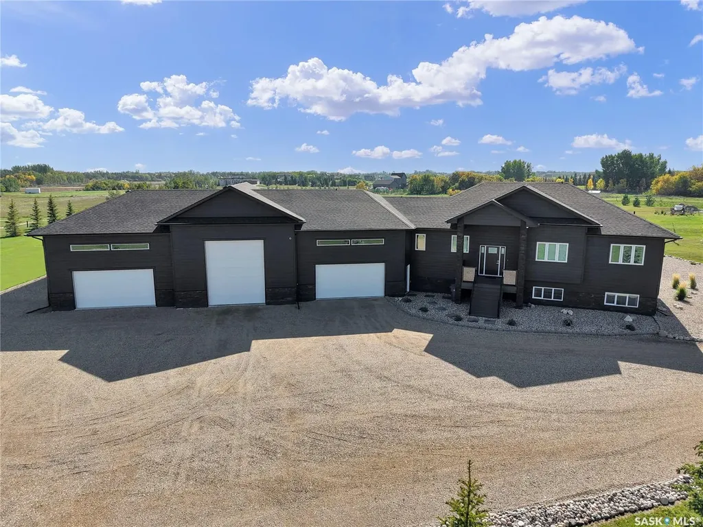 76 Grandview Trail Corman Park Rm No. 344 SK S7T 0W5