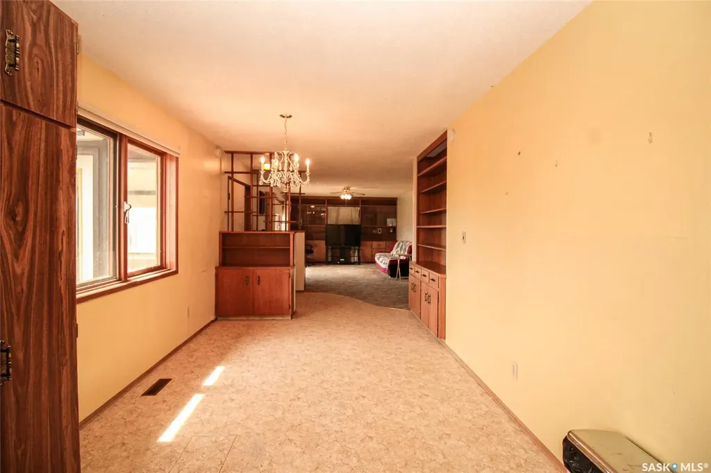 223 2nd Street W Climax SK S0N 0N0