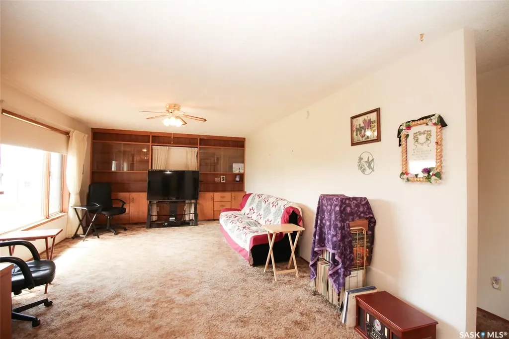 223 2nd Street W Climax SK S0N 0N0