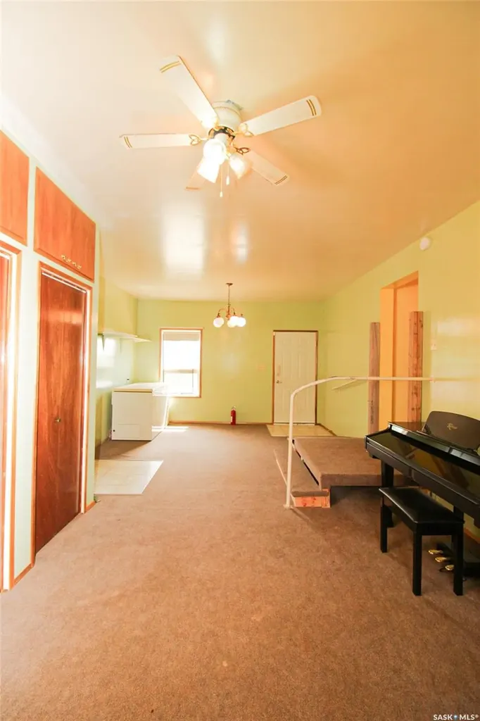 223 2nd Street W Climax SK S0N 0N0