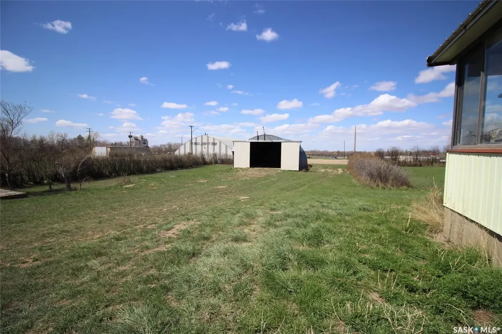 223 2nd Street W Climax SK S0N 0N0