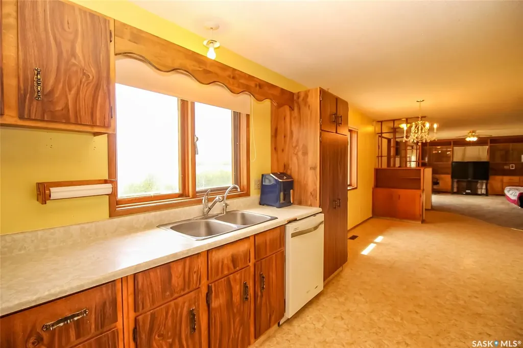 223 2nd Street W Climax SK S0N 0N0