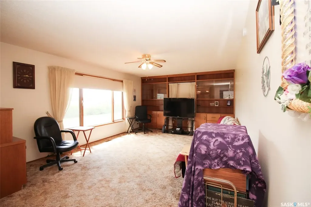 223 2nd Street W Climax SK S0N 0N0