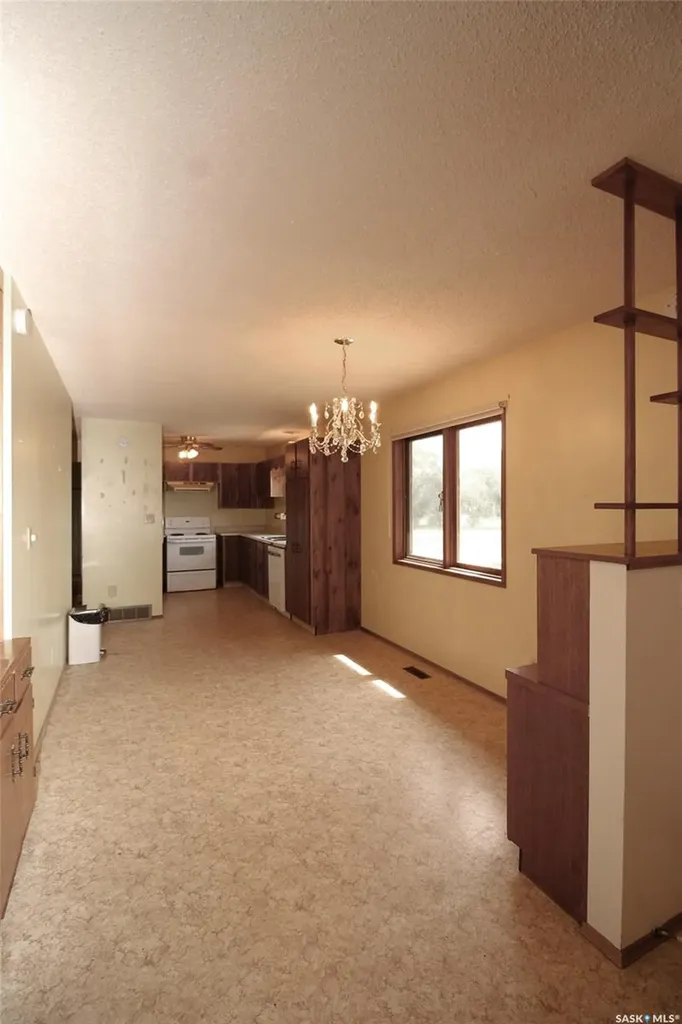 223 2nd Street W Climax SK S0N 0N0