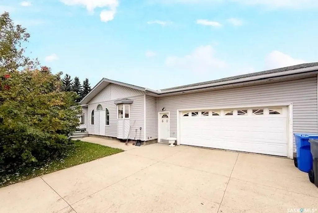 60 Banks Crescent Kamsack SK S0A 1S0