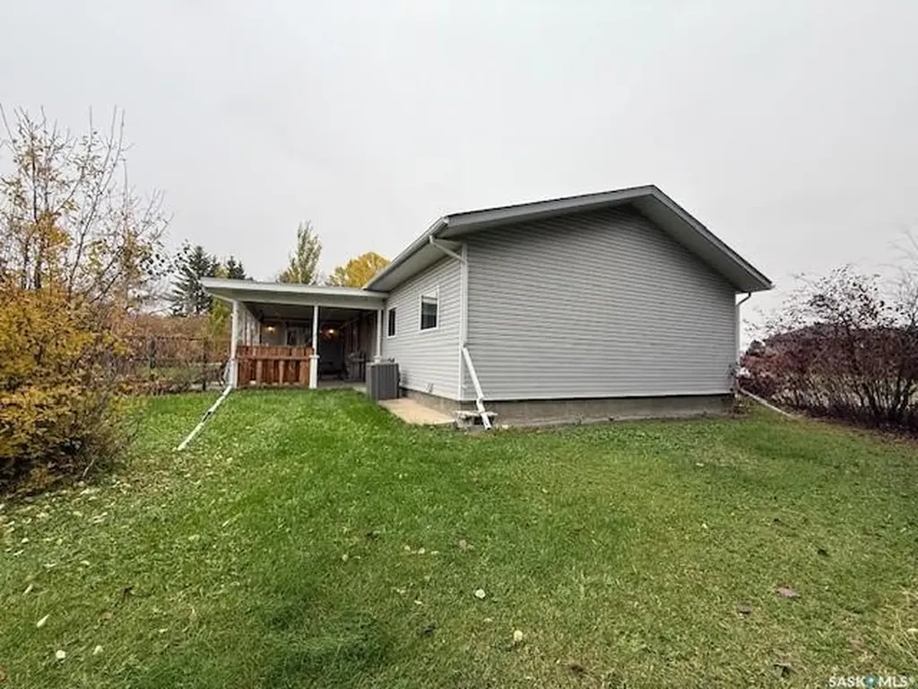 60 Banks Crescent Kamsack SK S0A 1S0