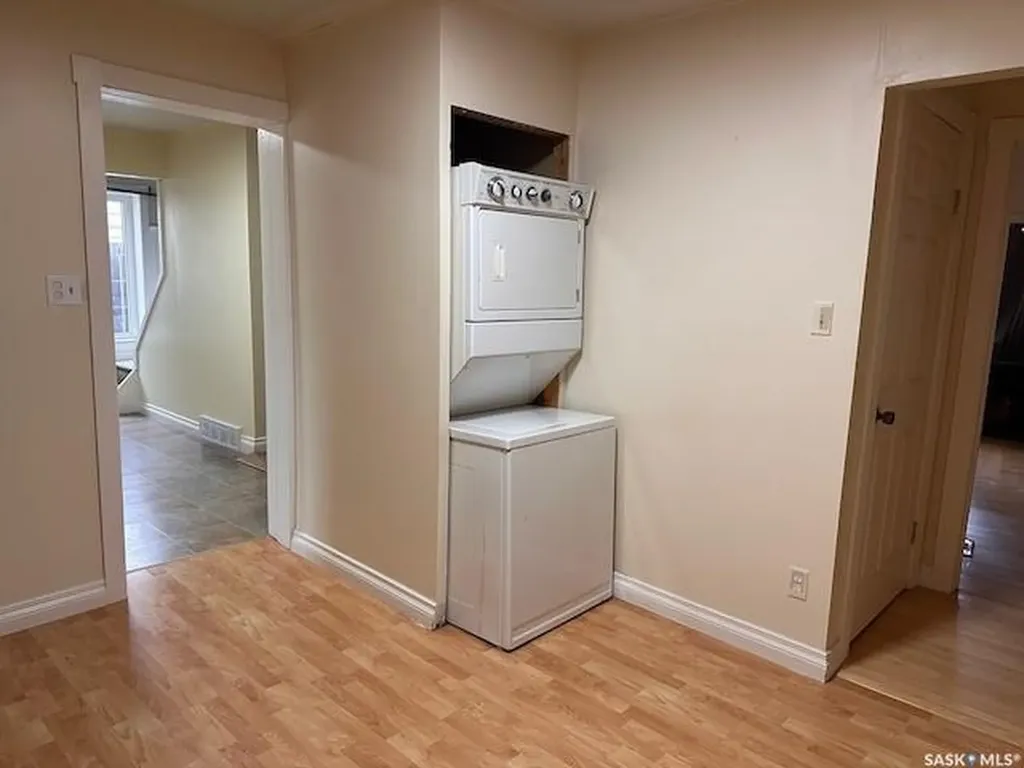 809 Herbert Avenue Herbert SK S0H 2A0