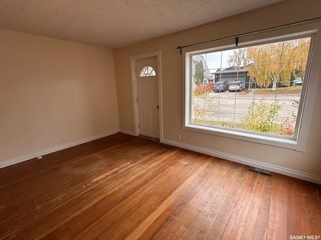 809 Herbert Avenue Herbert SK S0H 2A0