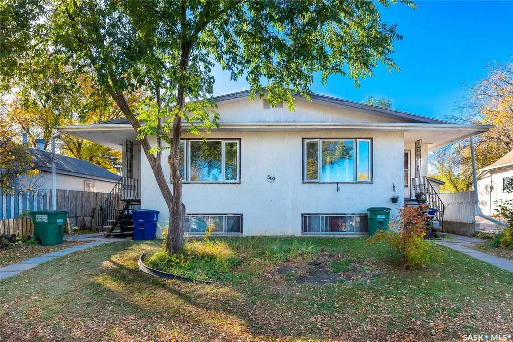 309 / 311 Y Avenue S Saskatoon SK S7M 3J6
