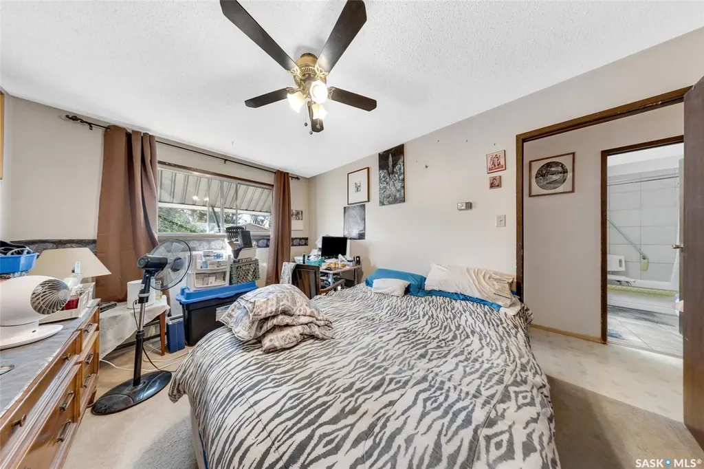 309 / 311 Y Avenue S Saskatoon SK S7M 3J6