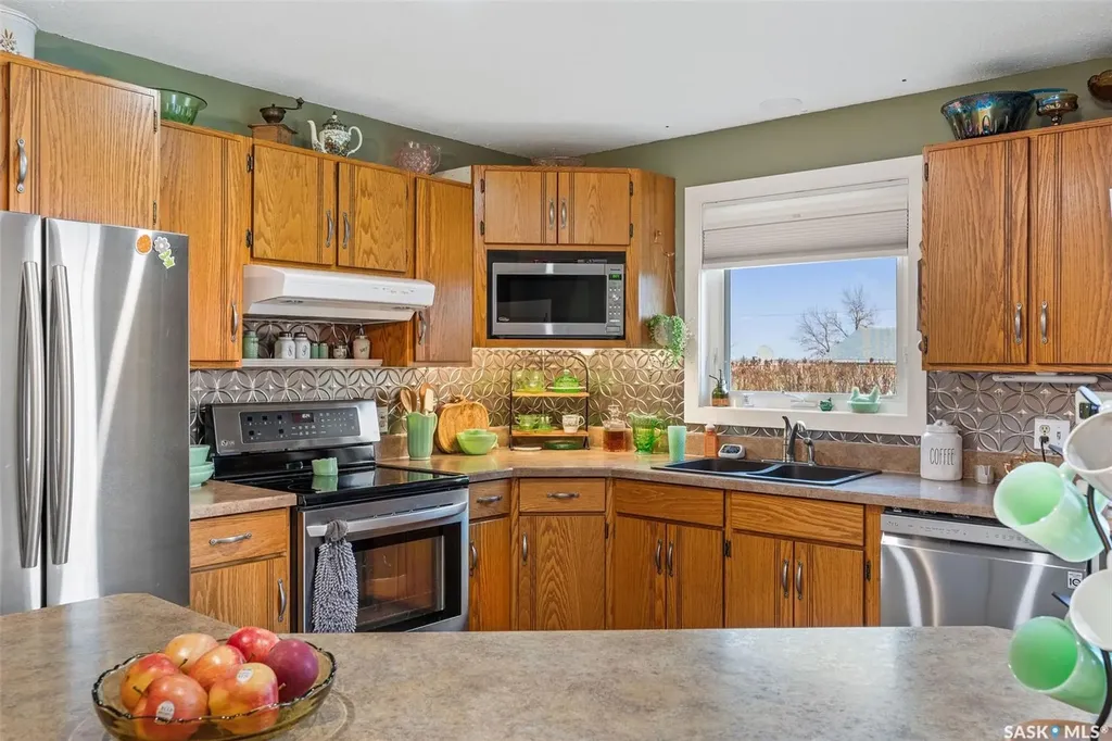 213 1st Street Beatty SK S0J 0C0