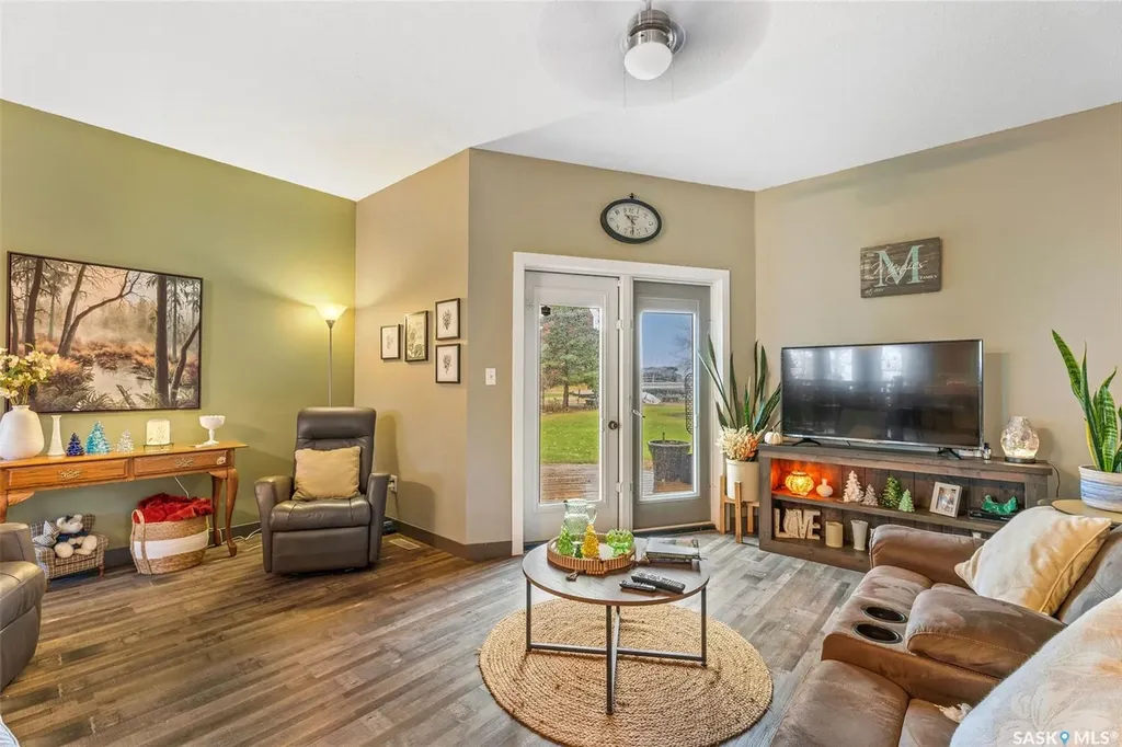 213 1st Street Beatty SK S0J 0C0