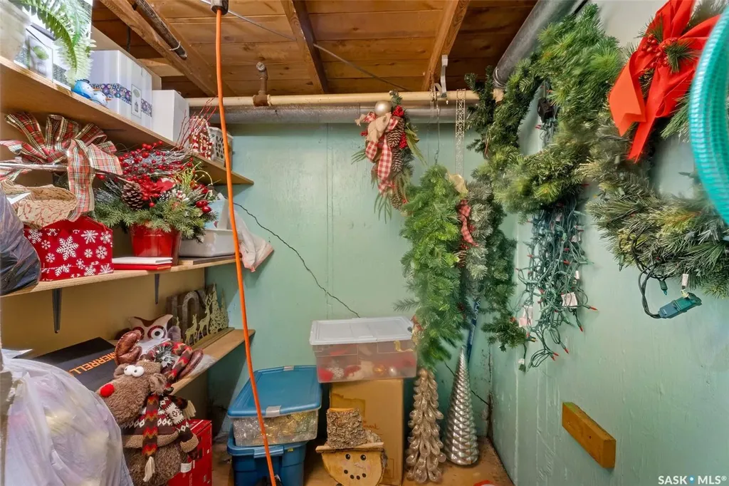 213 1st Street Beatty SK S0J 0C0