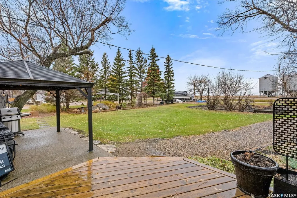 213 1st Street Beatty SK S0J 0C0