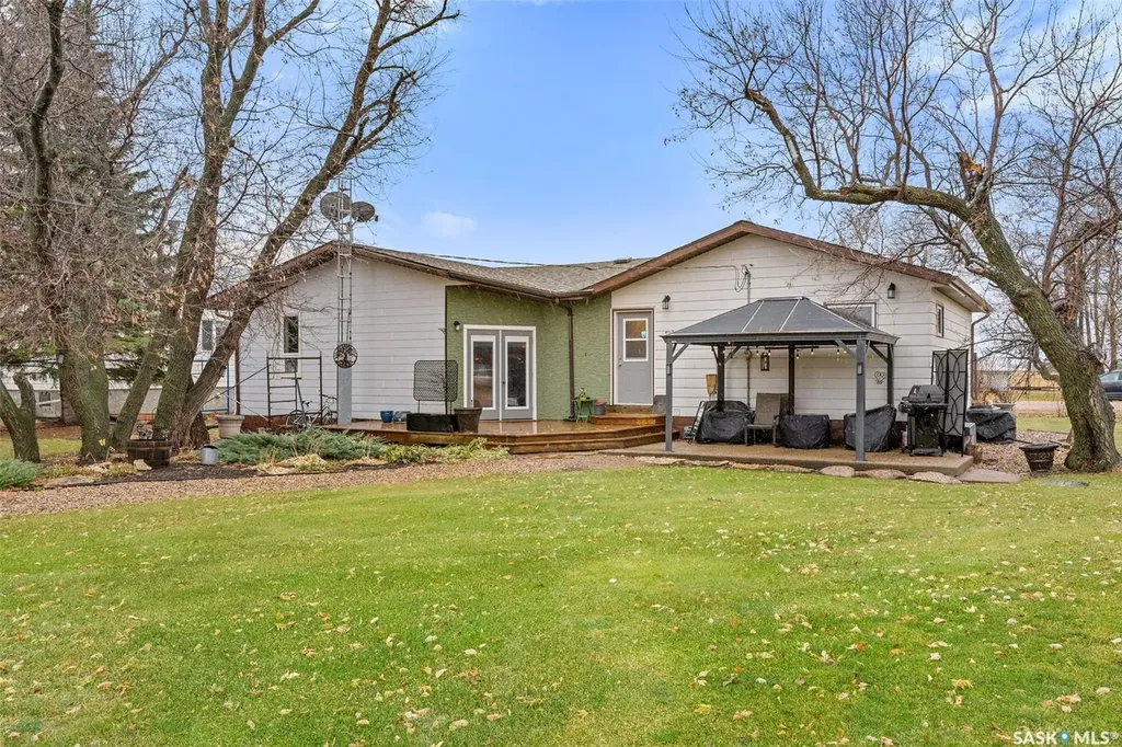 213 1st Street Beatty SK S0J 0C0