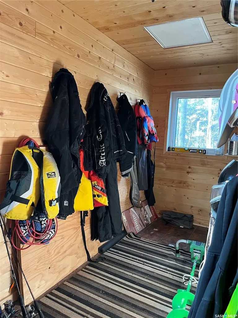 6 Delaronde Avenue Big River Rm No. 555 SK S0J 0E0