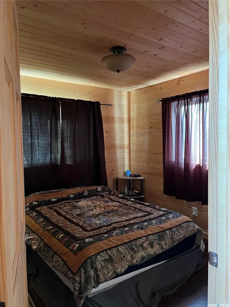 6 Delaronde Avenue Big River Rm No. 555 SK S0J 0E0