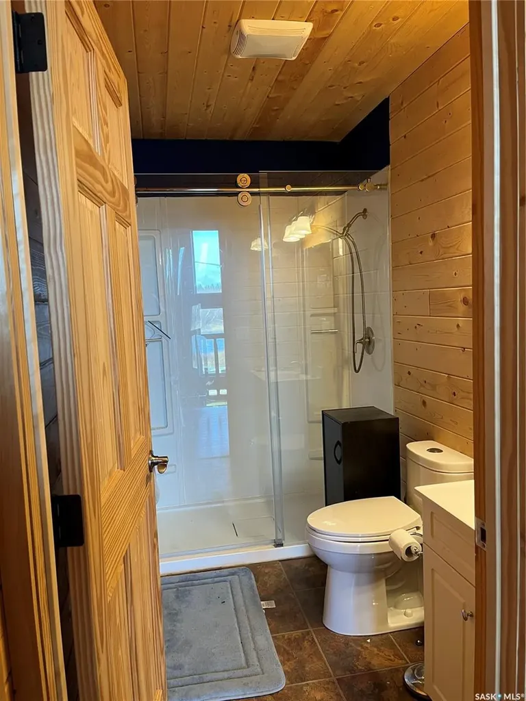 6 Delaronde Avenue Big River Rm No. 555 SK S0J 0E0