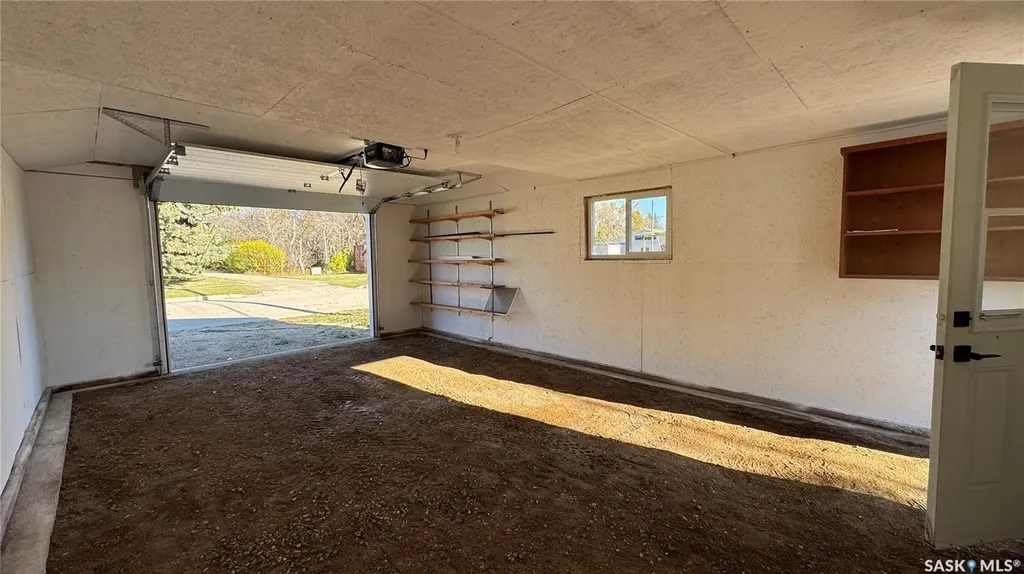 212 Garfield Street Davidson SK S0G 1A0