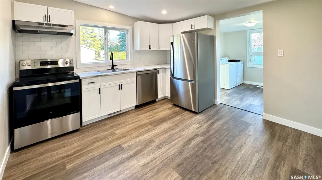 212 Garfield Street Davidson SK S0G 1A0