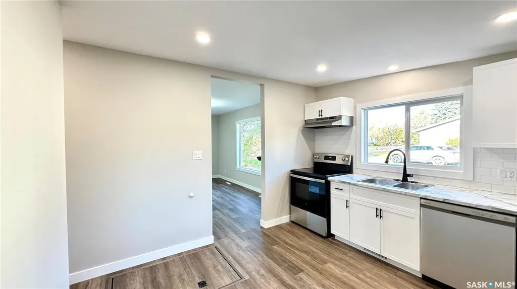 212 Garfield Street Davidson SK S0G 1A0