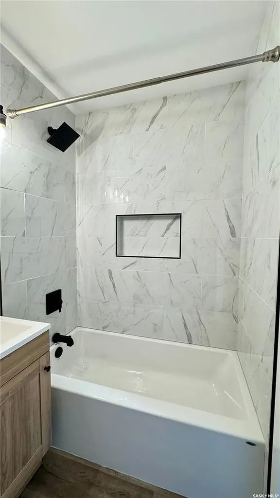 212 Garfield Street Davidson SK S0G 1A0