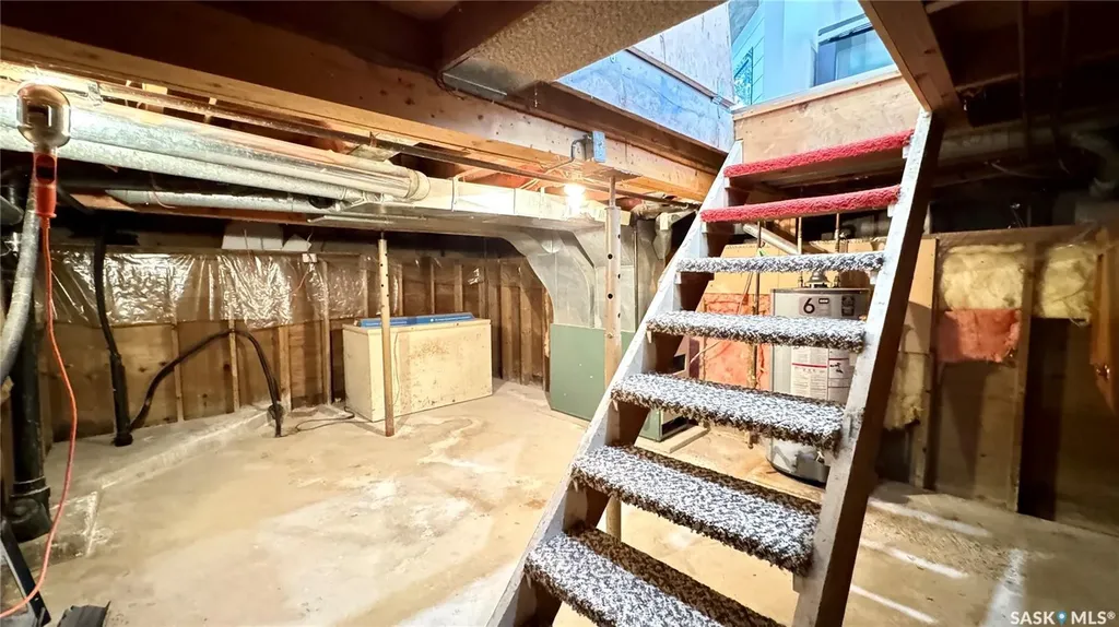 212 Garfield Street Davidson SK S0G 1A0